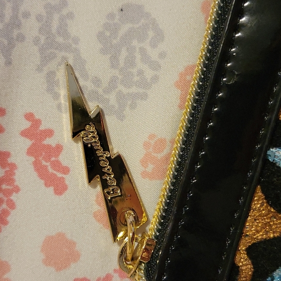 Betsey Johnson Wristlet - Picture 4 of 8